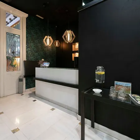 Fruela Hotel 3*